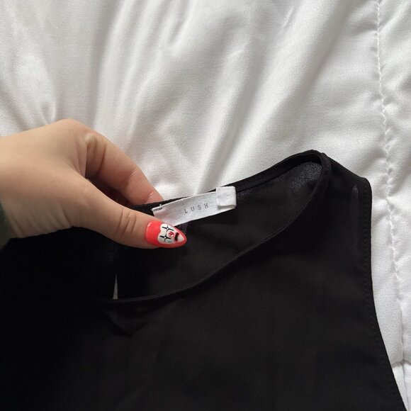 Lush Womens Blouse Sleeveless Black High Neck Layered Lightweight - Picture 3 of 8